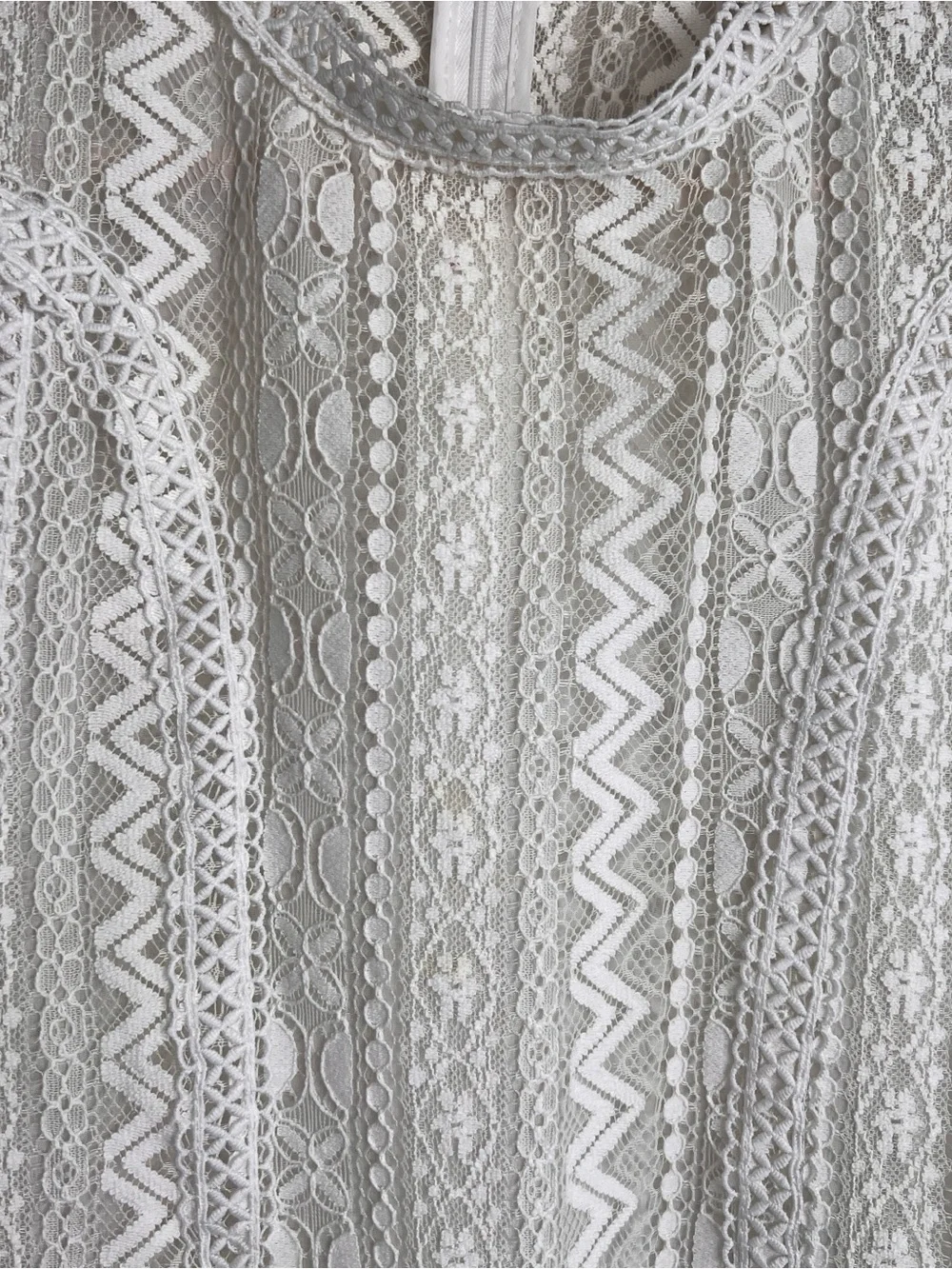 Zara White Lace Long Sleeve Blouse Size Medium, EUC